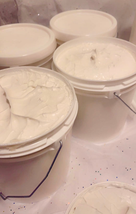 GALLON OATMEAL MILK AND HONEY BODY BUTTER WHOLESALE